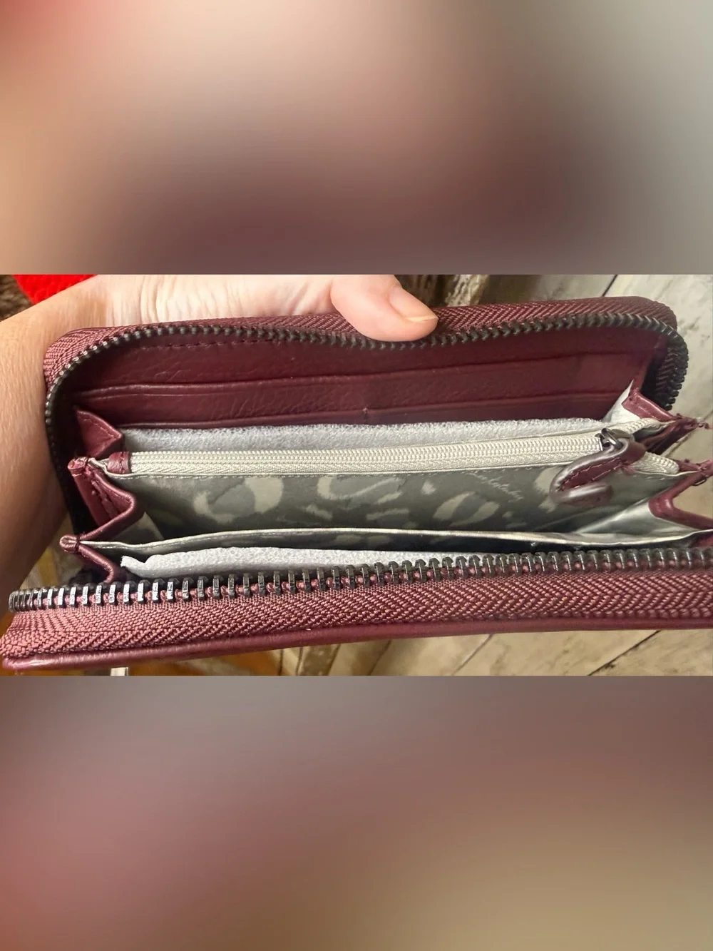 NWT Aimee Kestenberg Leather Zip Bowery Around Front Wallet  Oxblood- Mfg $108